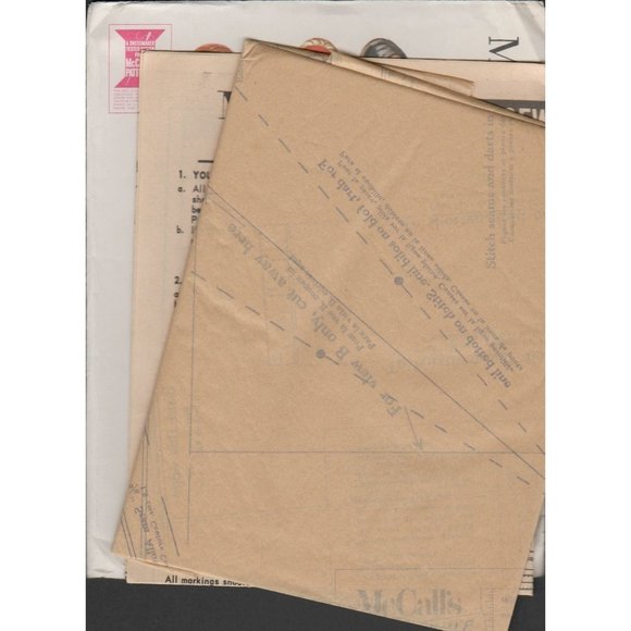 McCall's 6818 1960s Muu Muu Swim Cover Up & Shorts Pattern Bust 34 Uncut - Picture 3 of 3